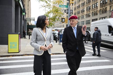 LINSEY DAVIS, CURTIS SLIWA
