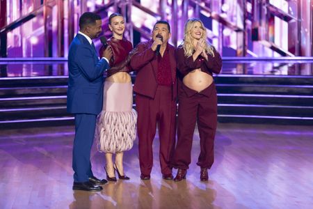 ALFONSO RIBEIRO, JULIANNE HOUGH, GUILLERMO RODRIGUEZ, WITNEY CARSON