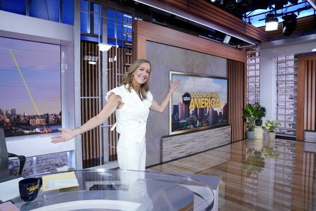 LARA SPENCER