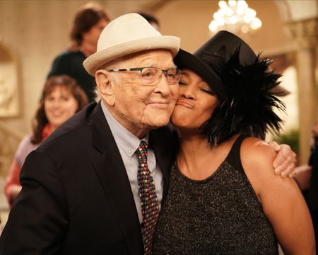NORMAN LEAR (EXECUTIVE PRODUCER), KIM FIELDS