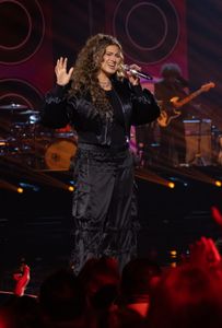 TORI KELLY