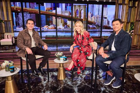 RAMON RODRIGUEZ, KELLY RIPA, MARK CONSUELOS