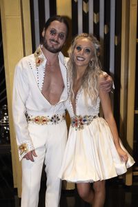 VALENTIN CHMERKOVSKIY, ALIX EARLE