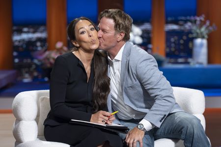 JOANNA GAINES, CHIP GAINES
