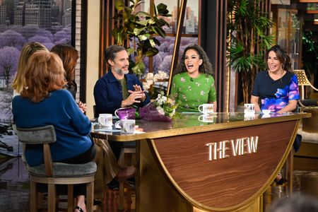 ANA NAVARRO, GAEL GARCIA BERNAL, SUNNY HOSTIN, ALYSSA FARAH GRIFFIN