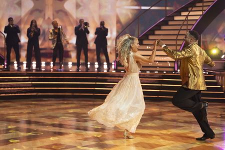 ELAINE HENDRIX, RASHAD JENNINGS