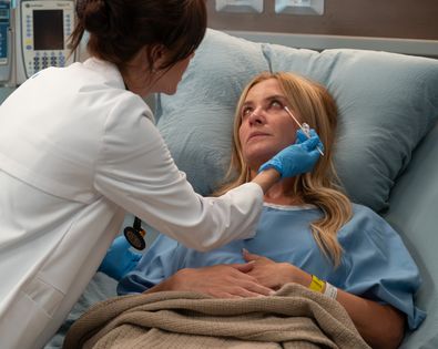 JESSICA CAPSHAW