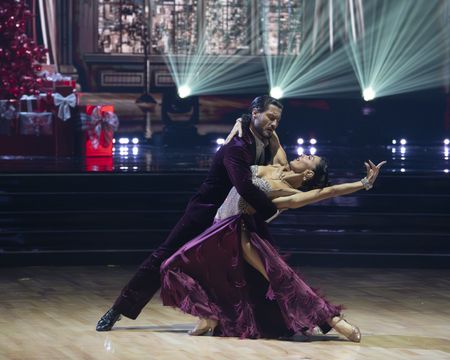 VALENTIN CHMERKOVSKIY, JENNA JOHNSON