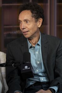 MALCOLM GLADWELL