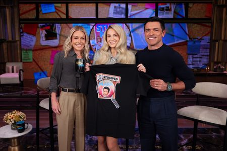 KELLY RIPA, MEGHAN TRAINOR, MARK CONSUELOS