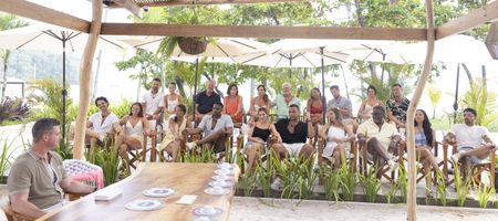 TOP: SEAN, ALLYSHIA, KEITH, KATHY, FAITH, KIM, BAILEY, JEREMY, PARISA, BRIAN
BOTTOM: JESSE PALMER, SPENCER, JESS, ALEXE, ANDREW, KAT, DALE, LESLIE, GARY, LEAH, JONATHON