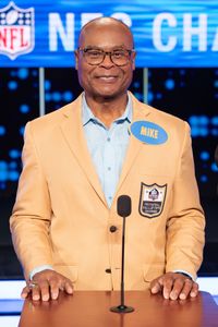 MICHAEL SINGLETARY
