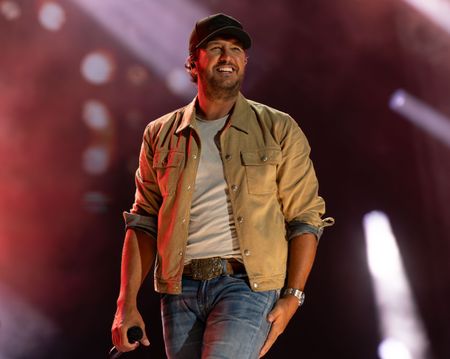 LUKE BRYAN