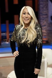 LORI GREINER