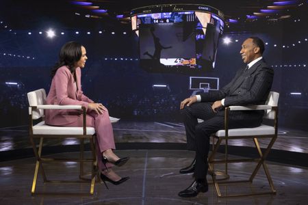 LINSEY DAVIS, STEPHEN A. SMITH