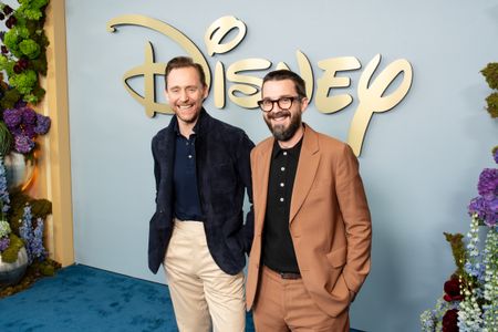TOM HIDDLESTON, KEVIN R. WRIGHT