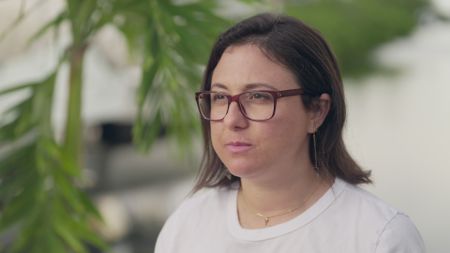 Mary Reeder being interviewed and recalling the story of witnessing her son, Jameson Reeder Jr being attacked by a shark. (National Geographic)