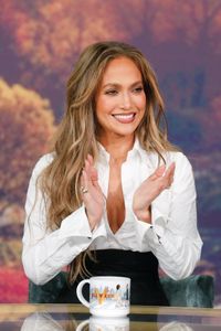 JENNIFER LOPEZ
