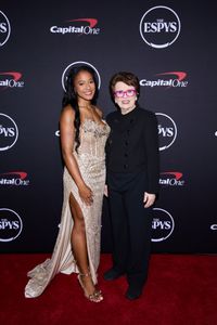 KELIS ARMSTRONG, BILLIE JEAN KING