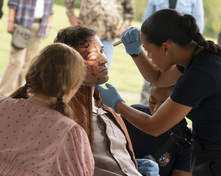 JOHN GARET STOKER, JUANI FELIZ