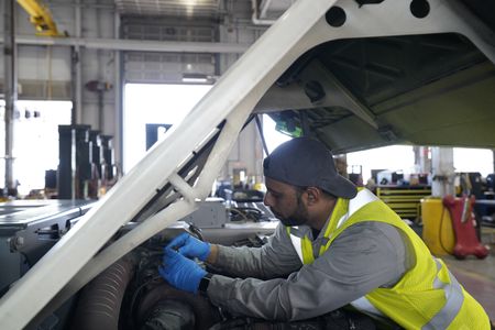 Andrew Wadhwani, GSE Technician at Air Canada. (Arrow International Media Ltd & Cantina Media)