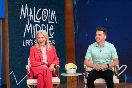 JANE KACZMAREK, FRANKIE MUNIZ