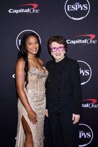 KELIS ARMSTRONG, BILLIE JEAN KING