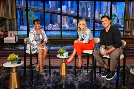 CHANDRA WILSON, KELLY RIPA, MARK CONSUELOS