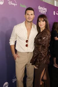 GLEB SAVCHECNKO, HILARIA BALDWIN