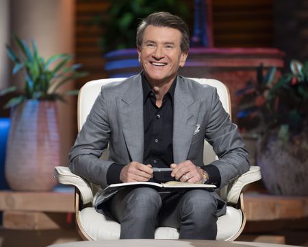ROBERT HERJAVEC