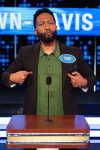 TONY DAVIS