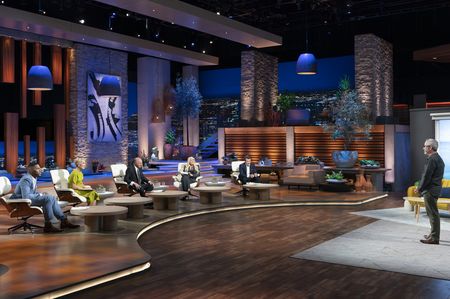 MICHAEL STRAHAN, BARBARA CORCORAN, KEVIN O'LEARY, LORI GREINER, ROBERT HERJAVEC, MITCH BRAFF