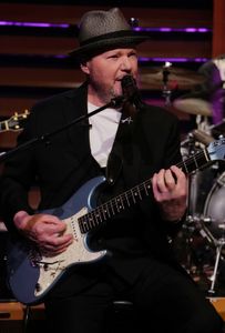 CHRISTOPHER CROSS