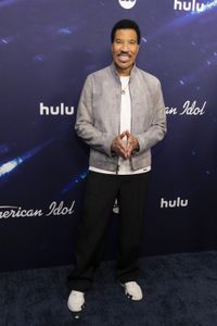 LIONEL RICHIE