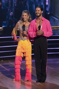 ALIX EARLE, VALENTIN CHMERKOVSKIY