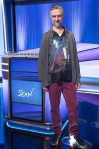 SEAN GUNN