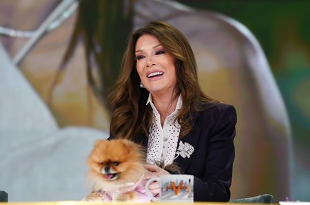 LISA VANDERPUMP