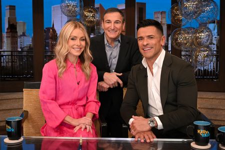 KELLY RIPA, MICHAEL GELMAN, MARK CONSUELOS