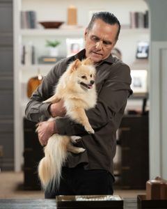 MAURICE BENARD