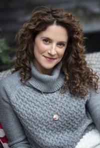 Bio profile offAlexis Carra