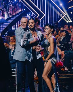 ANDY RICHTER, VALENTIN CHMERKOVSKIY, JENNA DEWAN