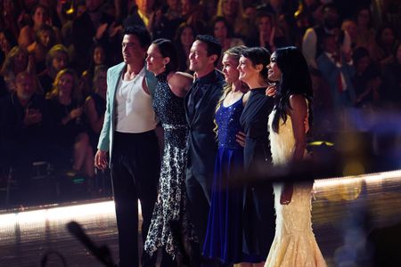 ANDREW KEEGAN, SUSAN MAY PRATT, JOSEPH GORDON-LEVITT, JULIA STILES, LARISA OLEYNIK, GABRIELLE UNION