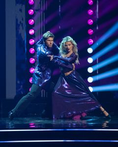 ROBERT IRWIN, WITNEY CARSON