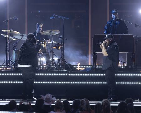 BIGXTHAPLUG, LUKE COMBS