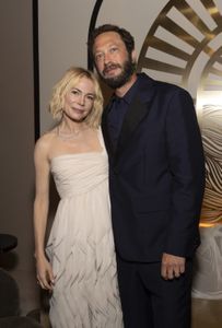 MICHELLE WILLIAMS, EBON MOSS-BACHRACH