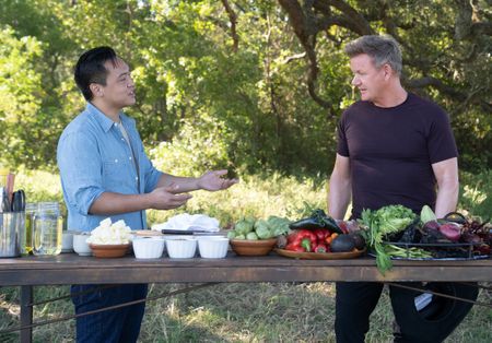 TX - Texan chef, Justin Yu (L), and Gordon Ramsay go head-to-head during the final cook in Texas. (Credit: National Geographic/Justin Mandel)
