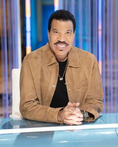 LIONEL RICHIE