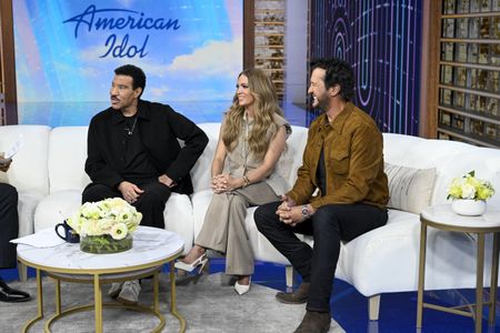 LIONEL RICHIE, CARRIE UNDERWOOD, LUKE BRYAN