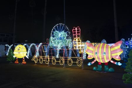 GREAT CHRISTMAS LIGHT FIGHT