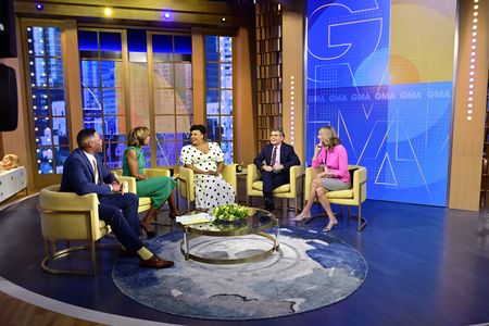 MICHAEL STRAHAN, ROBIN ROBERTS, NATASHA ROTHWELL, GEORGE STEPHANOPOULOS, LARA SPENCER